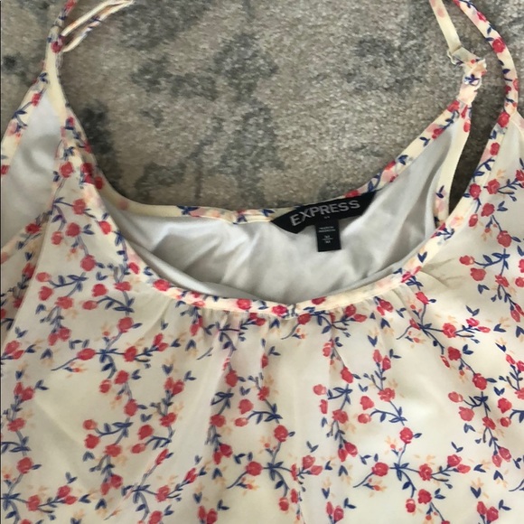 Top - Picture 2 of 2